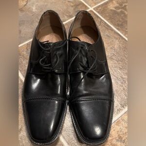Florsheim Black Leather Oxfords men’s size 9.5 D